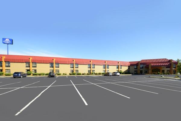 Motel Days & By Wyndham